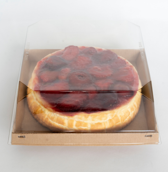 New York style cheesecake with strawberries 1kg
